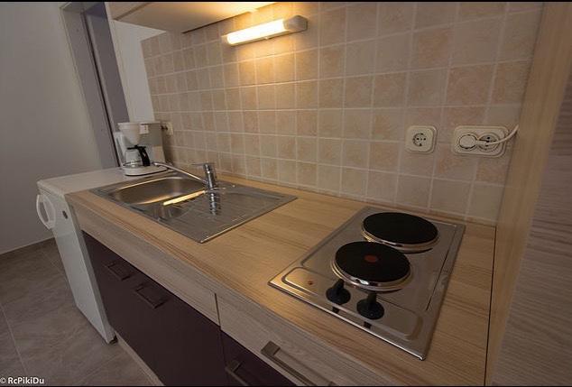 Apartaments Oma & Opa Banjol Luaran gambar