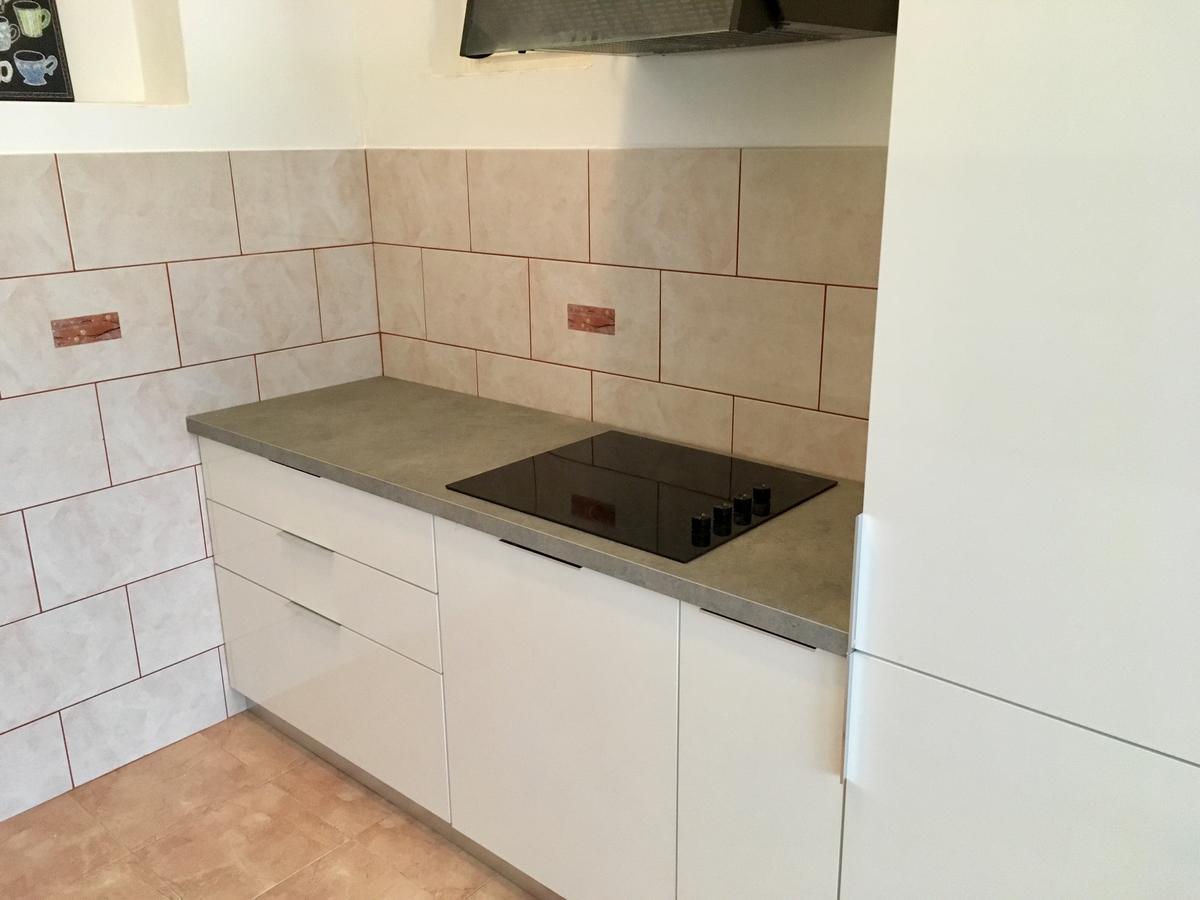 Apartaments Oma & Opa Banjol Luaran gambar